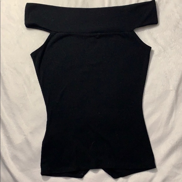 Top - Picture 4 of 4